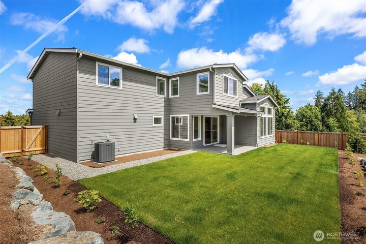 Property Photo:  21613  Poplar Way  WA 98036 