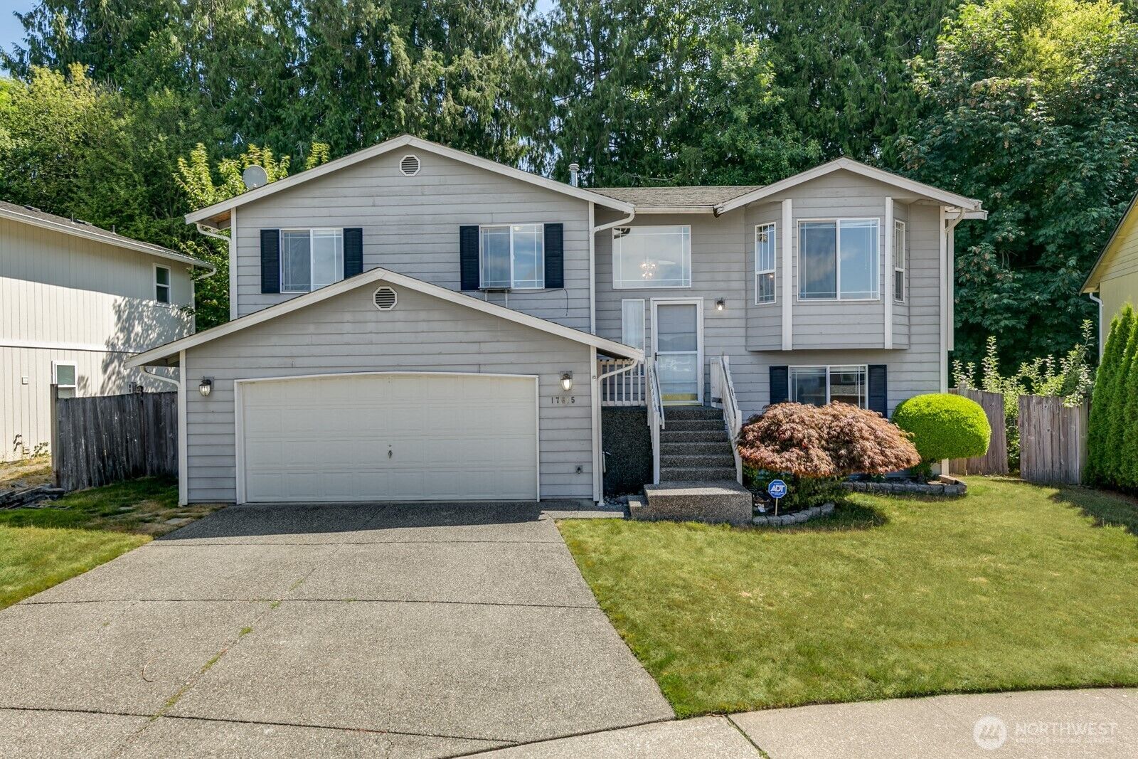 Property Photo:  17615  Topper Court  WA 98223 