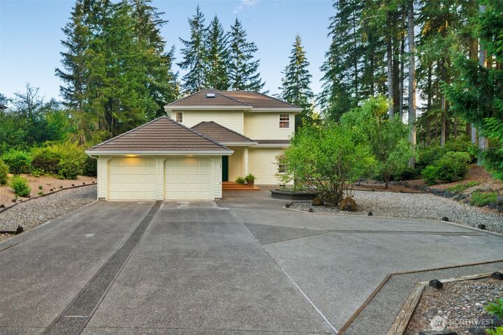 Property Photo:  641 E Lakeshore Drive  WA 98524 