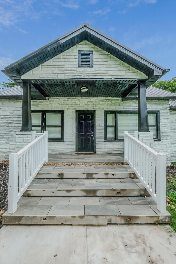 Property Photo:  3331 S Constitution  VA 23936 