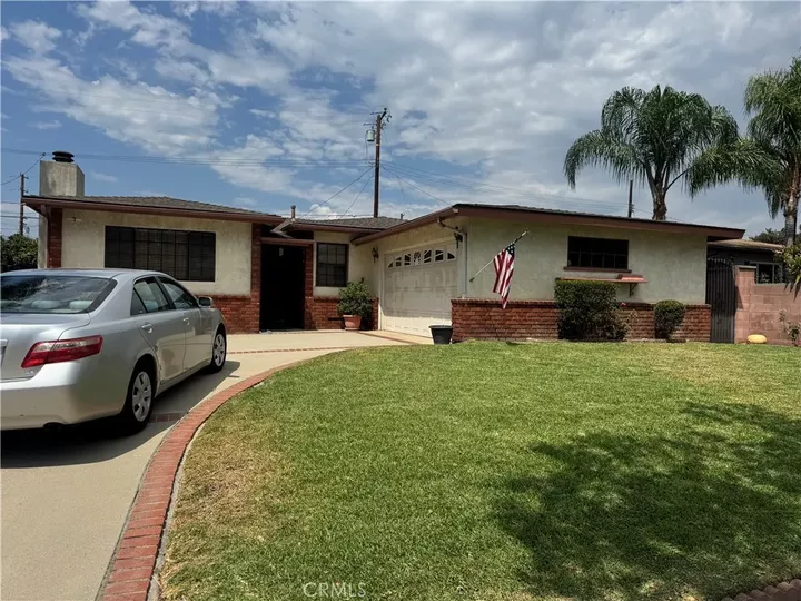 Property Photo:  347 W Alcross  CA 91722 