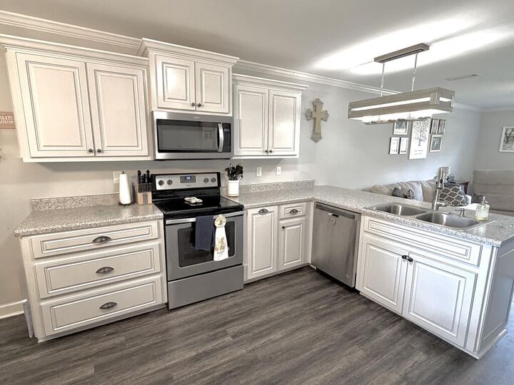 Property Photo:  43 Magnolia Street  AL 36350 