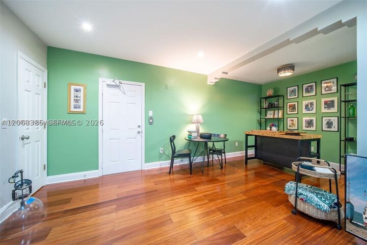 Property Photo: 750 Jefferson Ave 14 FL 33139