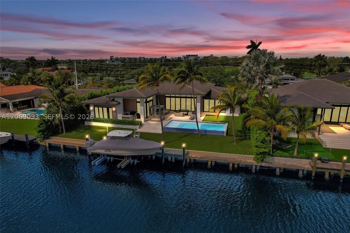 Property Photo: 1651 Diplomat Pkwy FL 33009