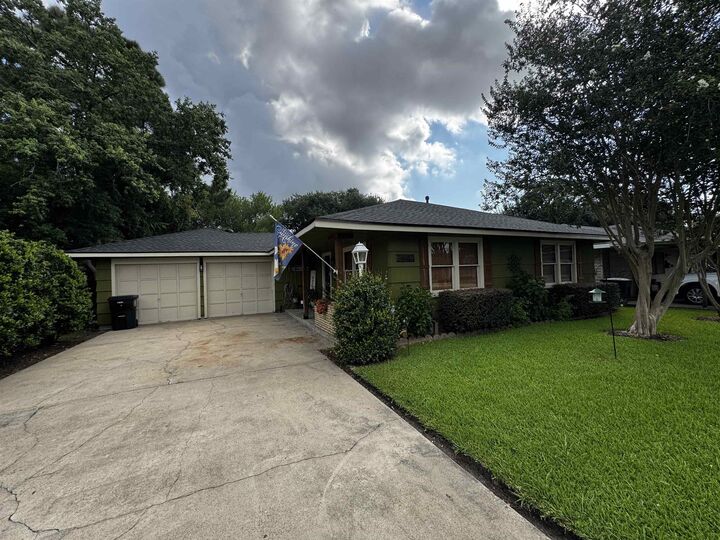 Property Photo:  4530 Boyd  TX 77619-0000 