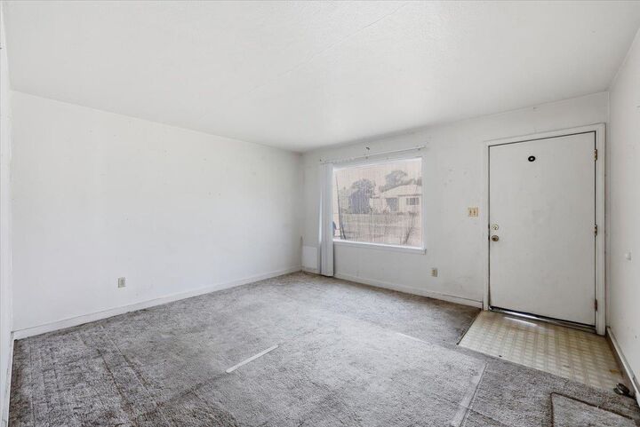 Property Photo:  1828 N Nelson St  WA 99207 