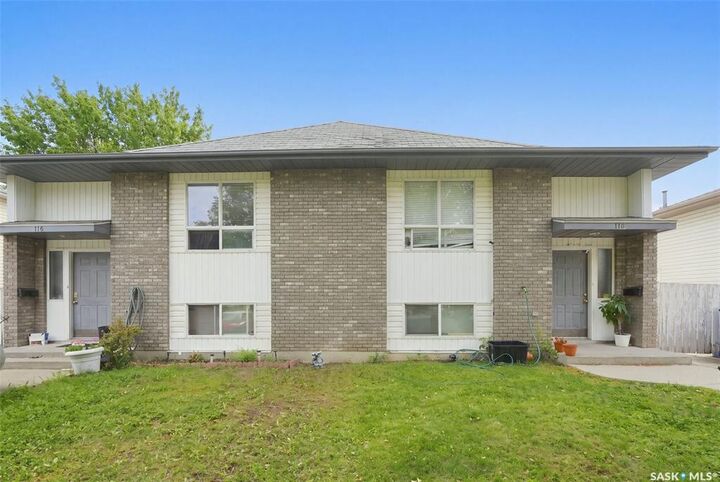 114 - 116 Barber Crescent — photo 1