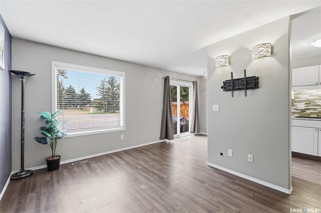 Property Photo: 103 Berini Drive 8 SK S7N 4N2