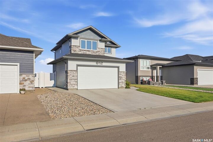 Property Photo: 812 1st Avenue N Sk S0k2t2 SK S0K 4S5