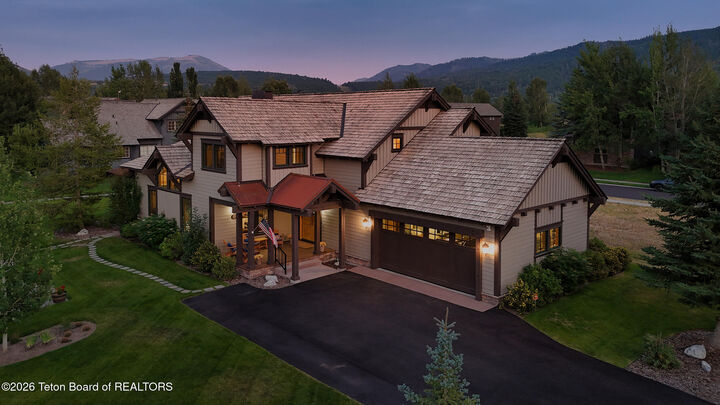 Property Photo: 47 &Amp 49 Moulton Lane ID 83455