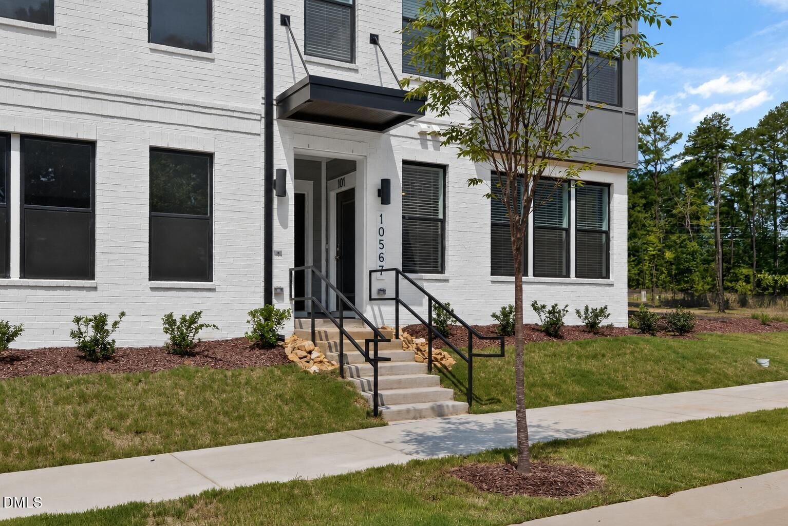 Property Photo:  10567 Pleasant Branch Drive 101  NC 27614 