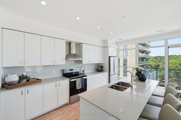 Property Photo: 50 Grand Avenue S 901 ON N1S 2L8