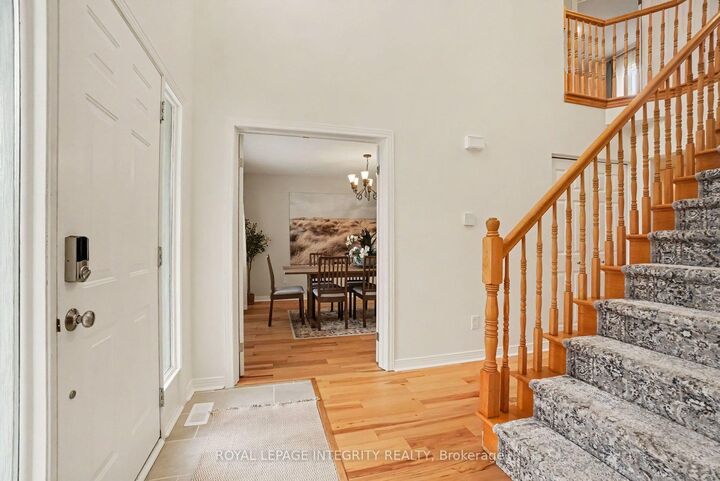 Property Photo: 26 Randall James Drive ON K2S 1M4