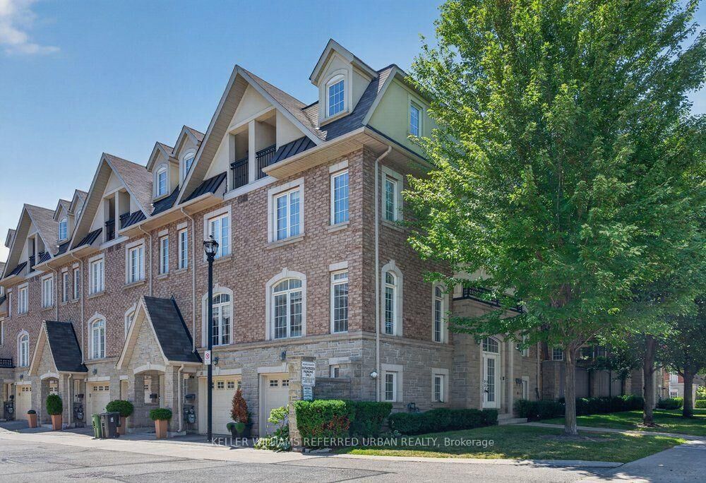Property Photo:  233 Finch Avenue E  ON M2N 4S1 