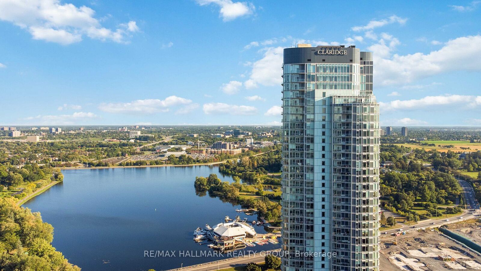 Photo de la propriété: 805 Carling Avenue 3002 ON K1S 5W9
