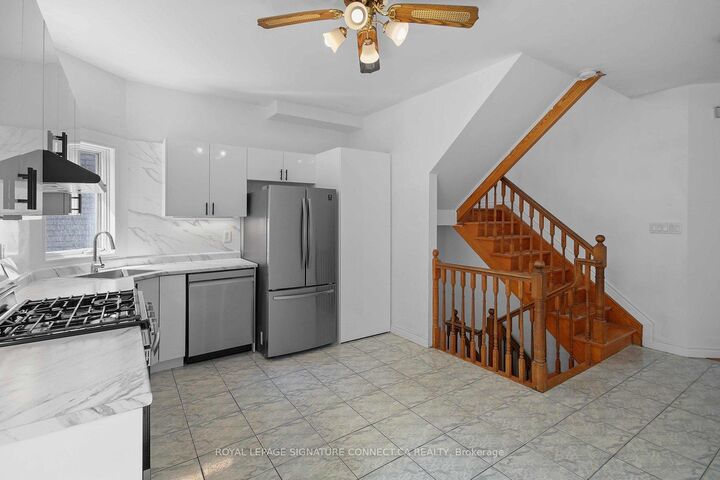 Property Photo:  19 Mitchell Avenue Main  ON M6J 1C1 