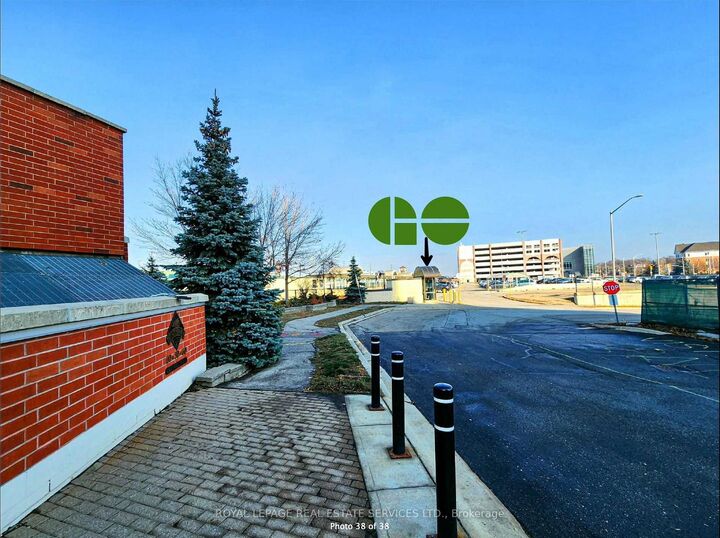 Property Photo: 60 Old Mill Road Uph5 ON L6J 7V9