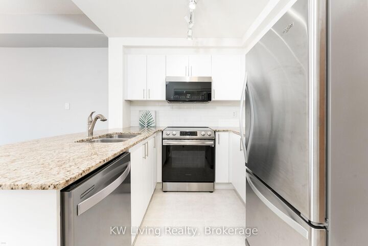 Photo de la propriété: 8 Maison Parc Court 703 ON L4J 9K5