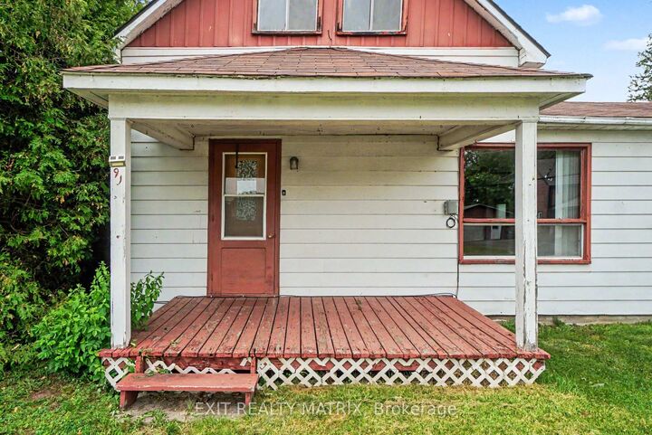 Property Photo:  91 Laurier Street  ON K0A 1M0 