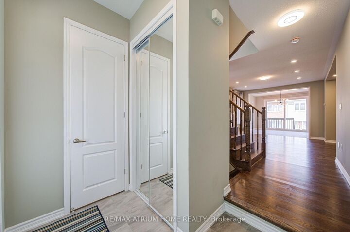 Property Photo:  396 Thomas Phillips Drive  ON L4G 0T2 