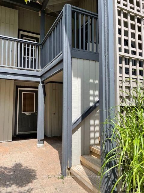Property Photo: 793 Johnston Park Avenue E ON L9Y 5C7