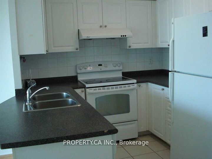 Property Photo: 5508 Yonge Street 2305 ON M2N 7L2