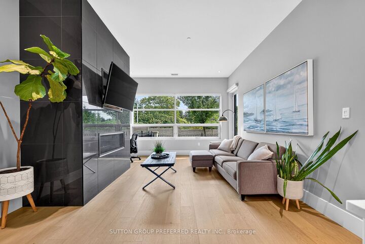 1705 Fiddlehead Place 102 — photo 1