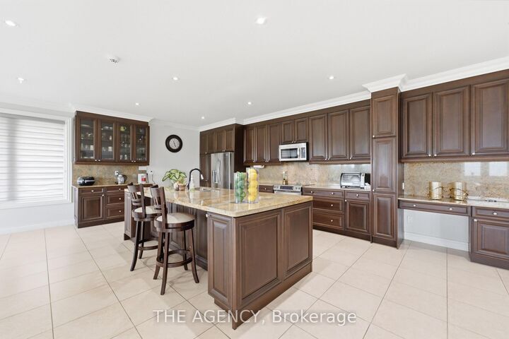 Property Photo:  14415 Jane Street  ON L7B 1A3 