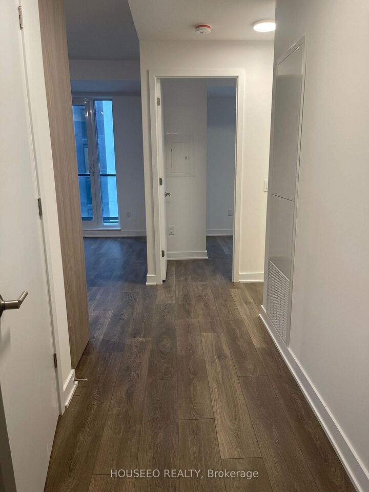 Property Photo: 35 Tubman Avenue E 823 ON M5A 0T1