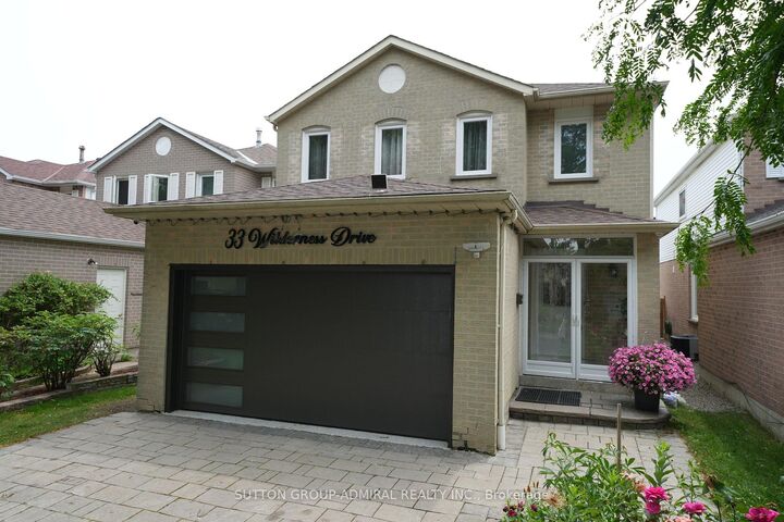 Property Photo: 33 Wilderness Drive ON M1V 3P4