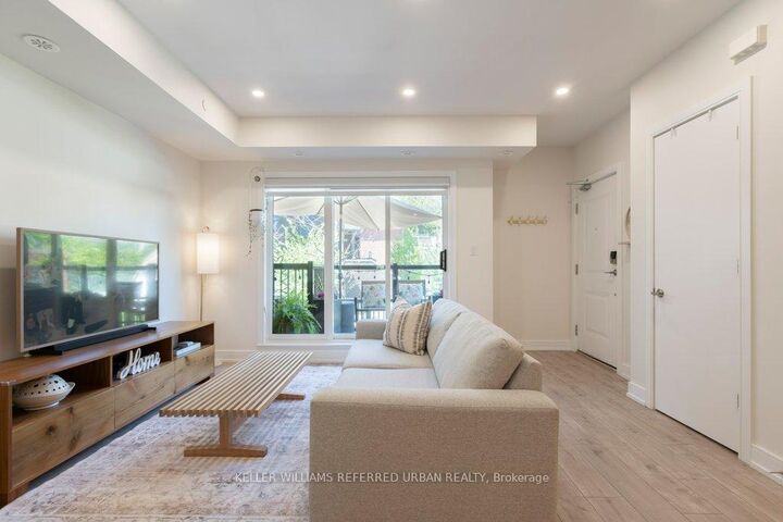 Property Photo:  66 Long Branch Avenue 6  ON M8W 3J4 