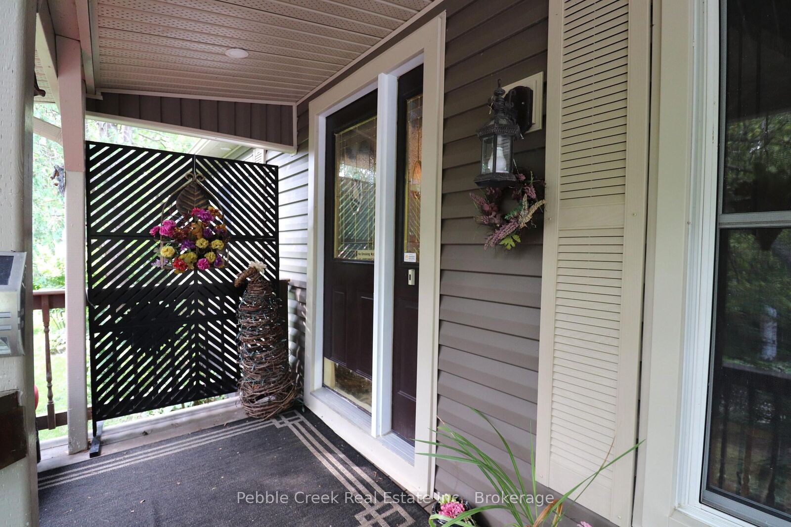 Property Photo:  6 Garden Road  ON N7A 3Y3 
