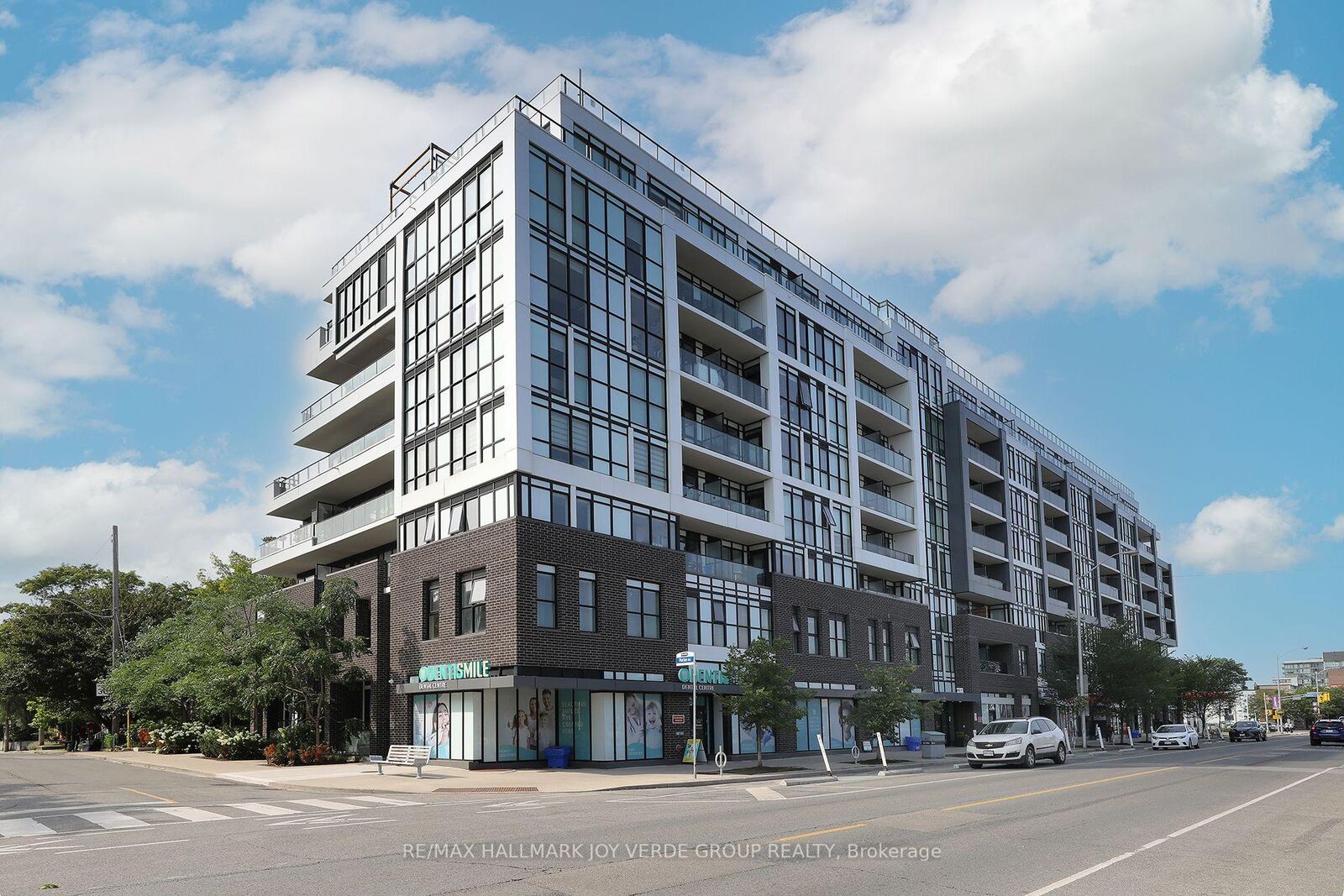 Property Photo: 2301 Danforth Avenue 616 ON M4C 0A7