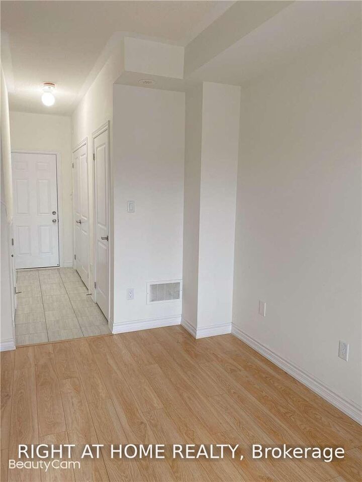 Property Photo:  470 Arthur Bonner Avenue  ON L6B 1P6 