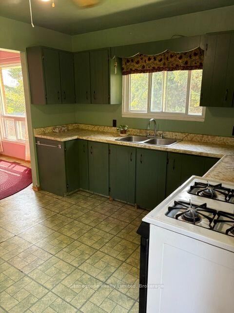 Property Photo: 100 Moloney Line ON K0L 1T0