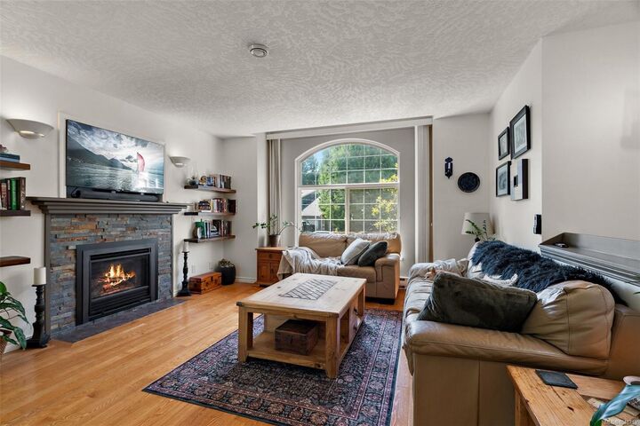 Property Photo:  2501 Fawn Rd  BC V0R 2P1 