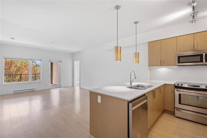 Property Photo: 286 Wilfert Rd #303 BC V9C 0H6