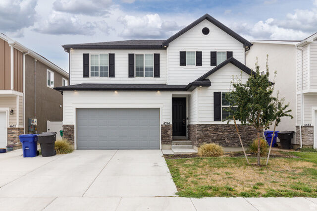 Property Photo: 4594 W 1100 St S 109 UT 84015