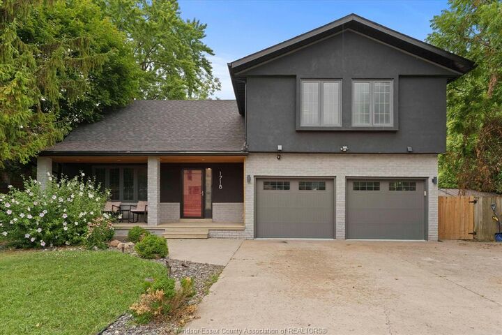1718 Lesperance — photo 1