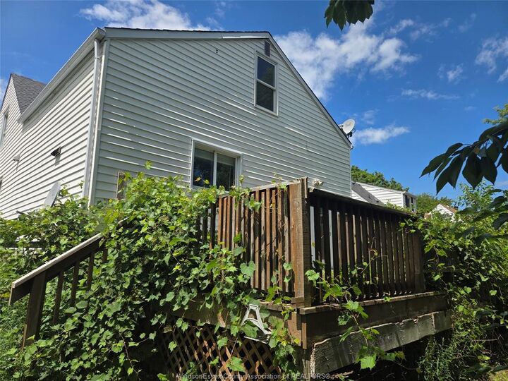 Property Photo: 782 Kember Avenue ON N7S 2T5