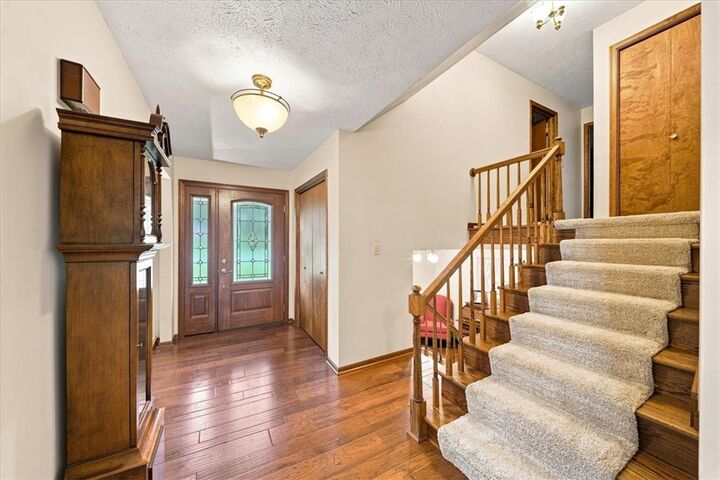 Property Photo: 241 Catalina Dr PA 16105