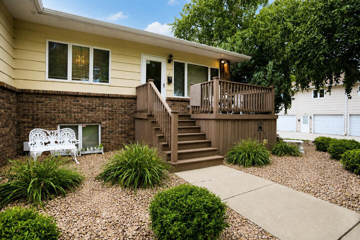 Property Photo:  1003 N 4th Street 1  SD 57401 