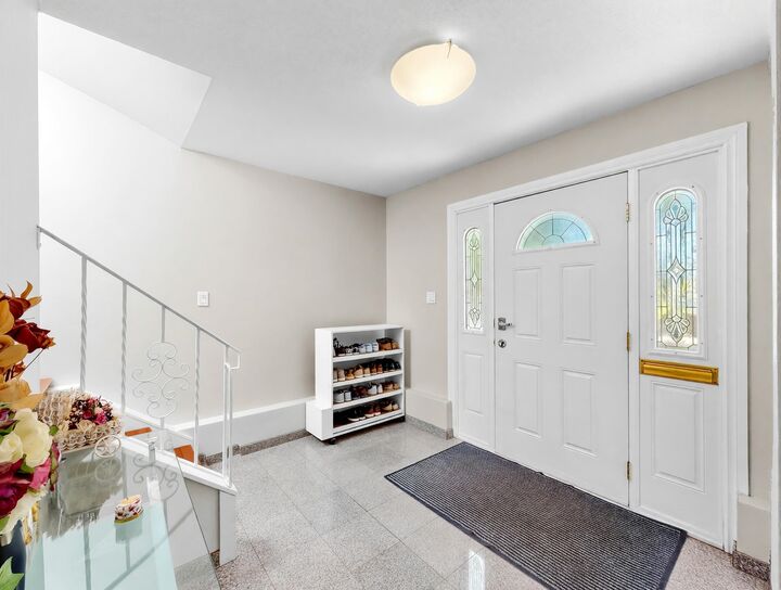 Property Photo: 245 W 63rd Avenue BC V5X 2H9
