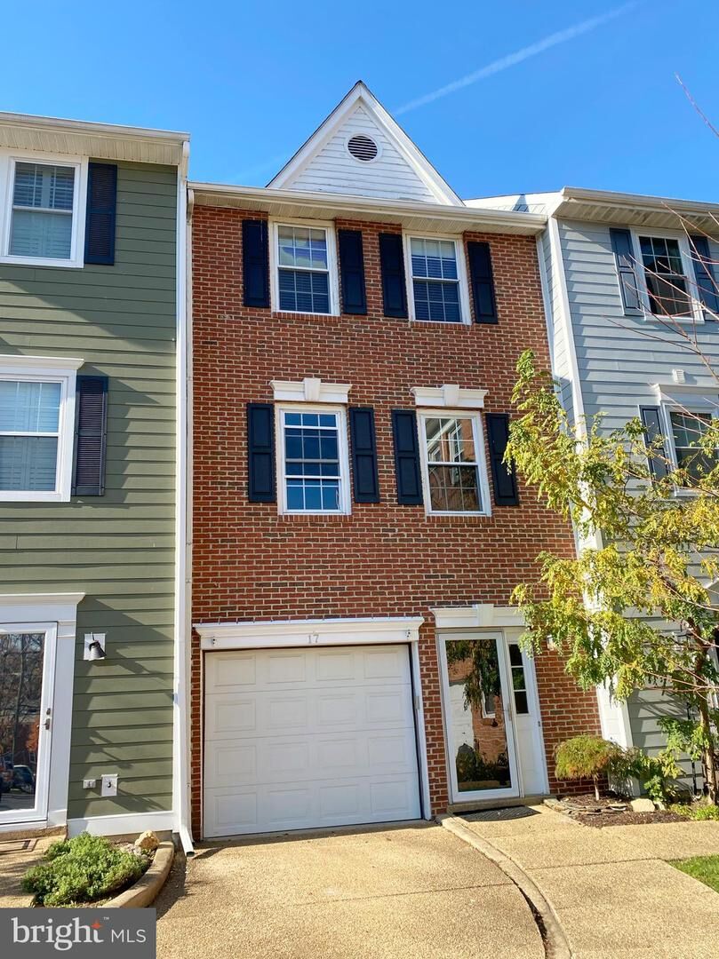 Property Photo: 17 Herbert Street VA 22305