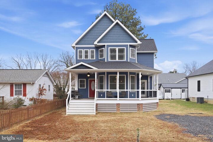 Property Photo: 126 4th Street VA 22443