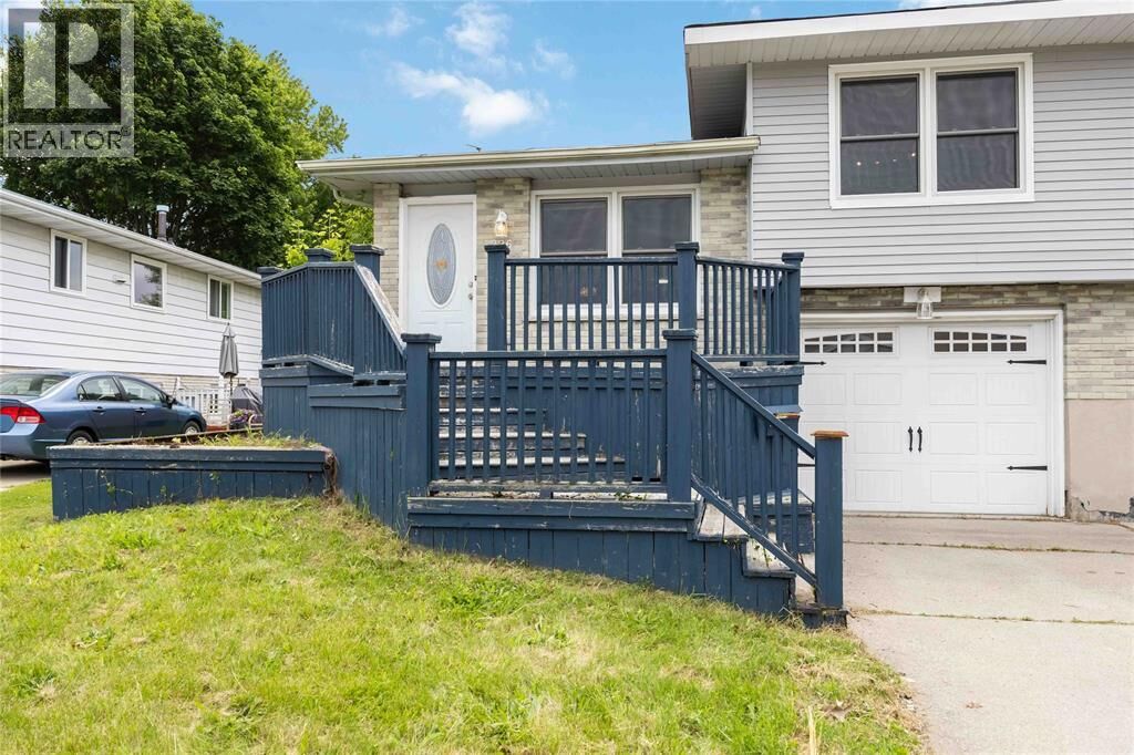 Property Photo:  226 Trudeau Drive  ON N7S 4K6 