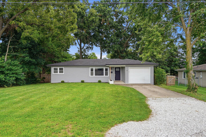 Property Photo: 12 Atkins Dr MO 65203
