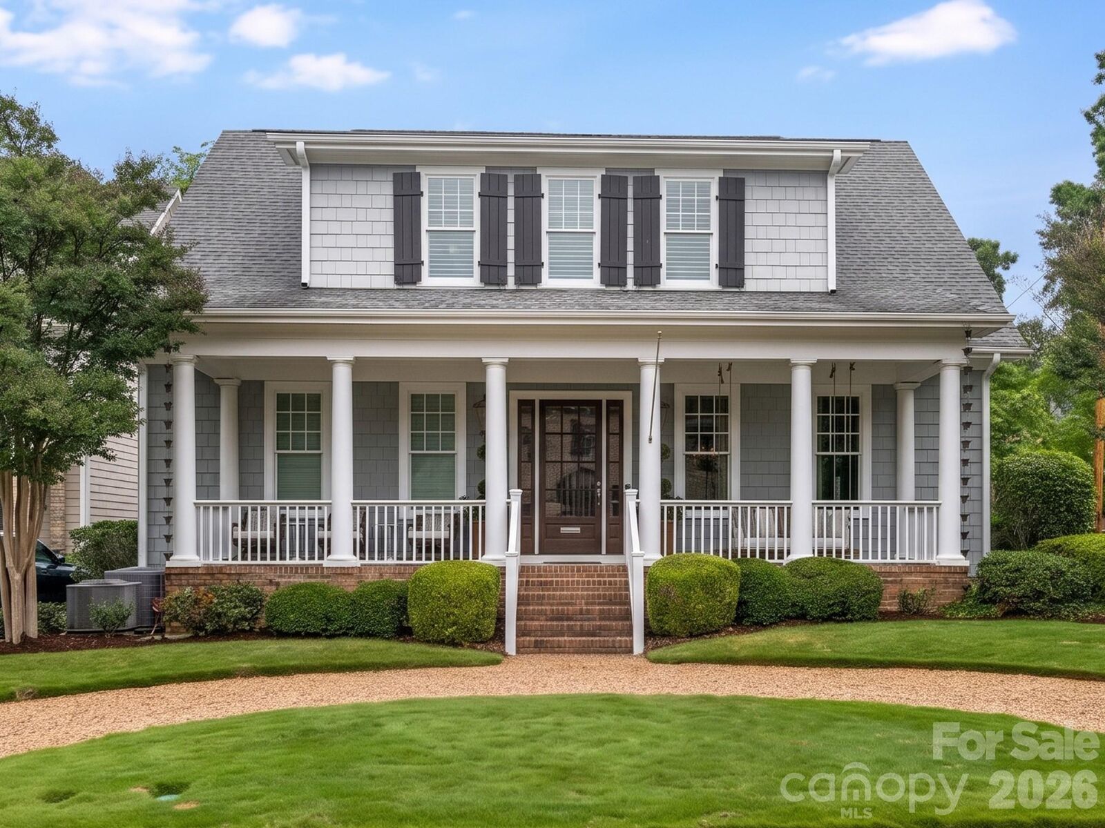 Property Photo: 300 Plantation Place NC 28209