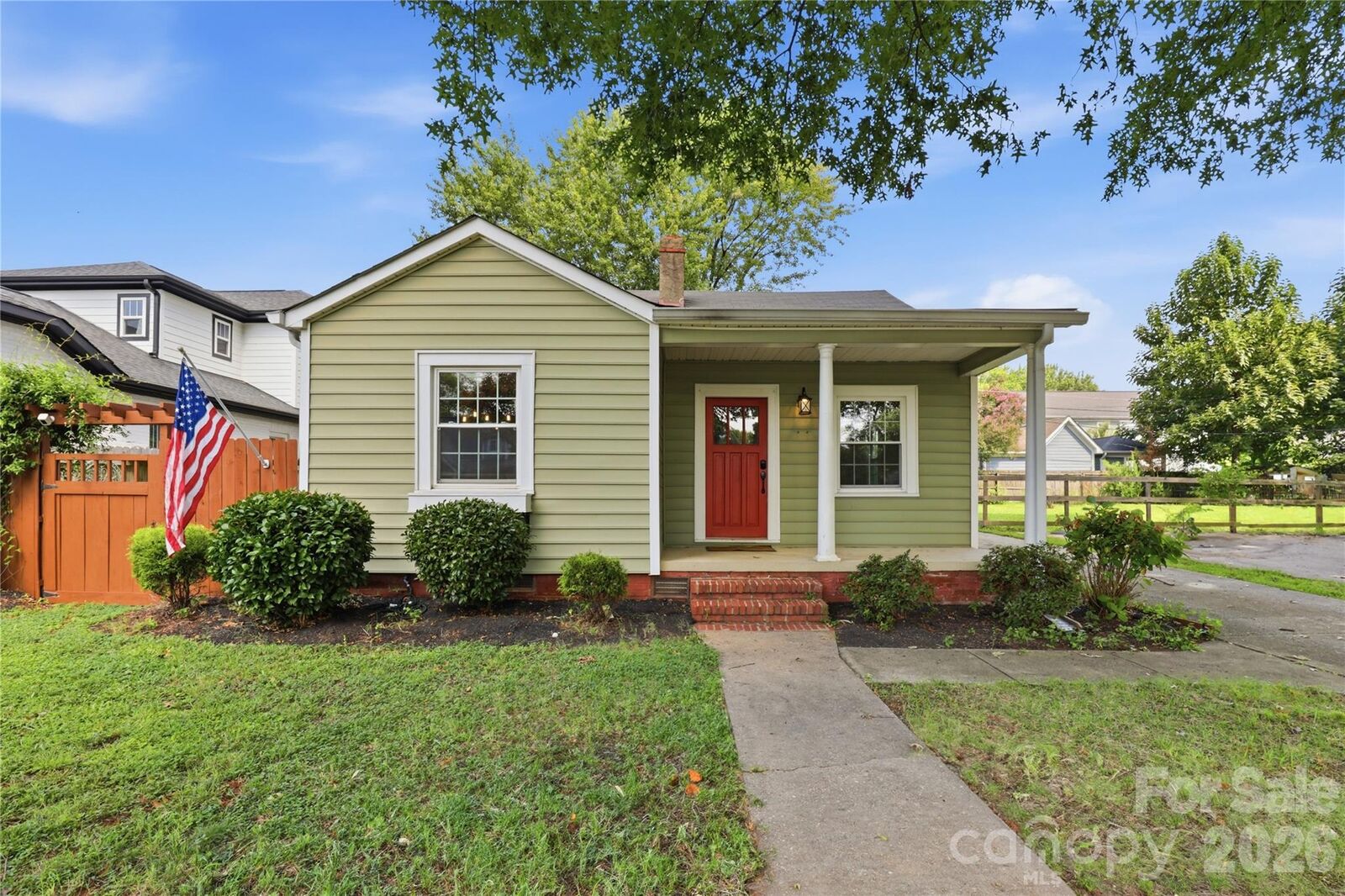 Property Photo: 3407 Benard Avenue NC 28206