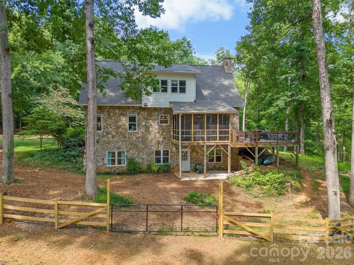 Property Photo: 7105 Old Ridge Road NC 28173
